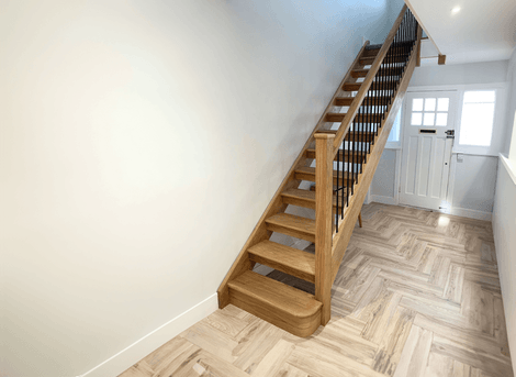 Mini open riser White Oak staircase, featuring elements metal balustrade Original